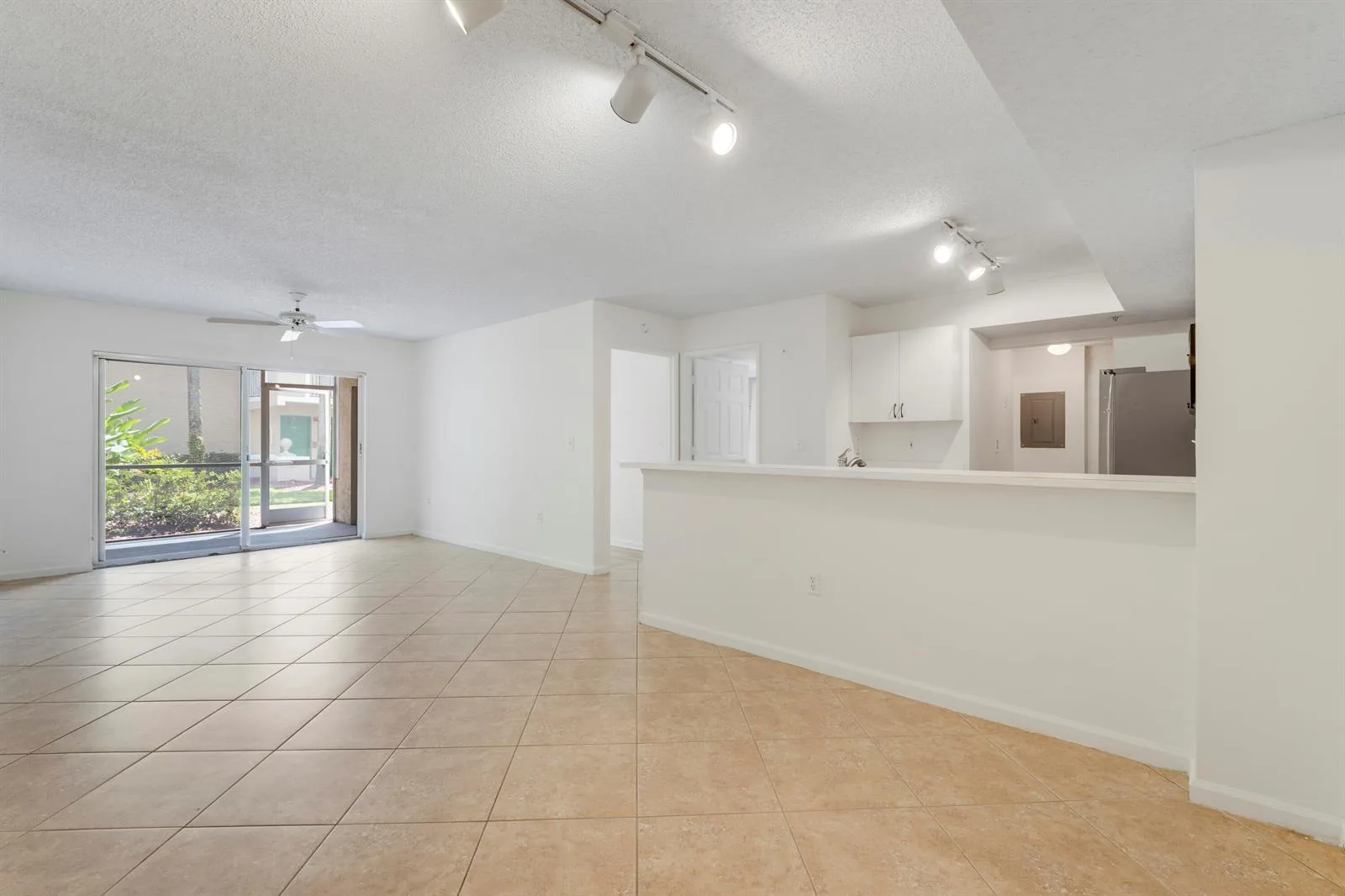 278 VILLAGE Boulevard # 8106, Tequesta, FL 33469