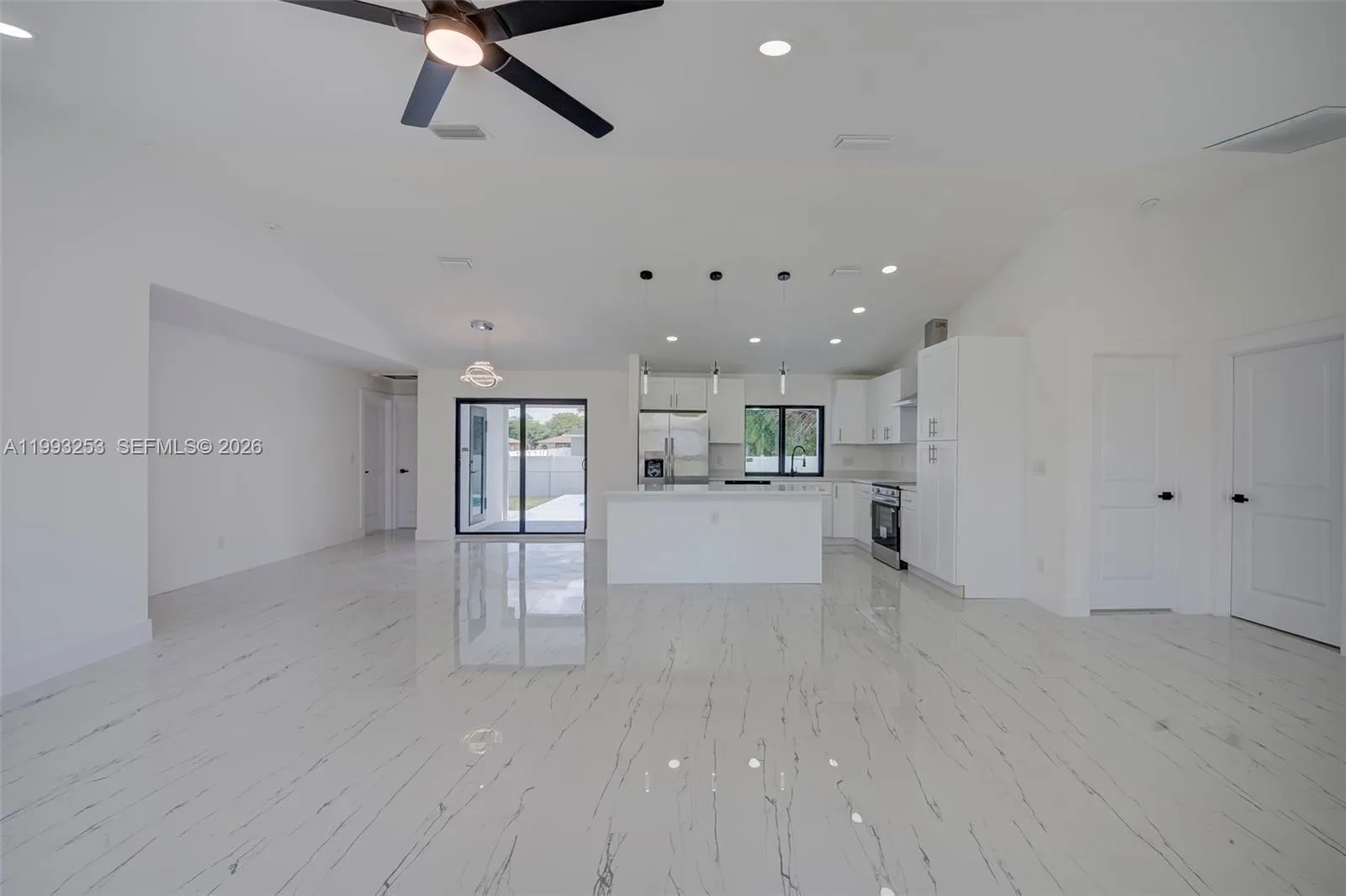 4305 SW 1ST AVE, Cape Coral, FL 33914 photo 2