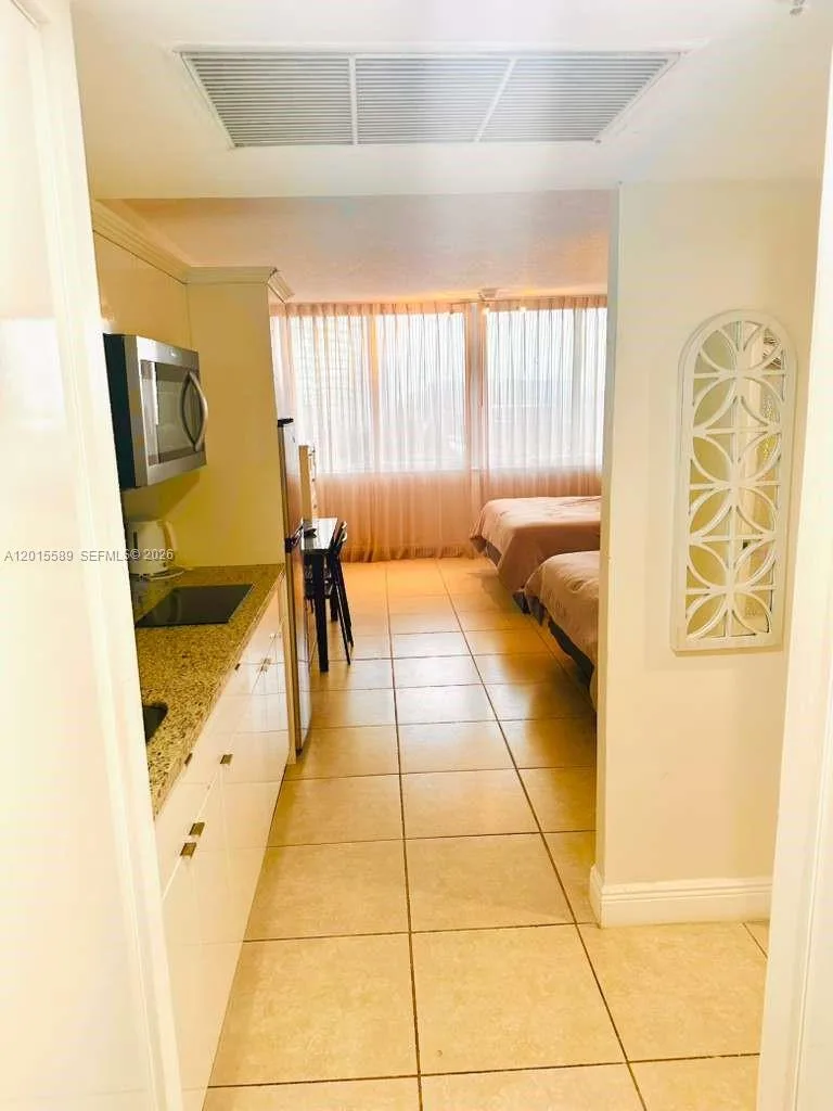 19201 Collins Ave # 841, Sunny Isles Beach, FL 33160 photo 6