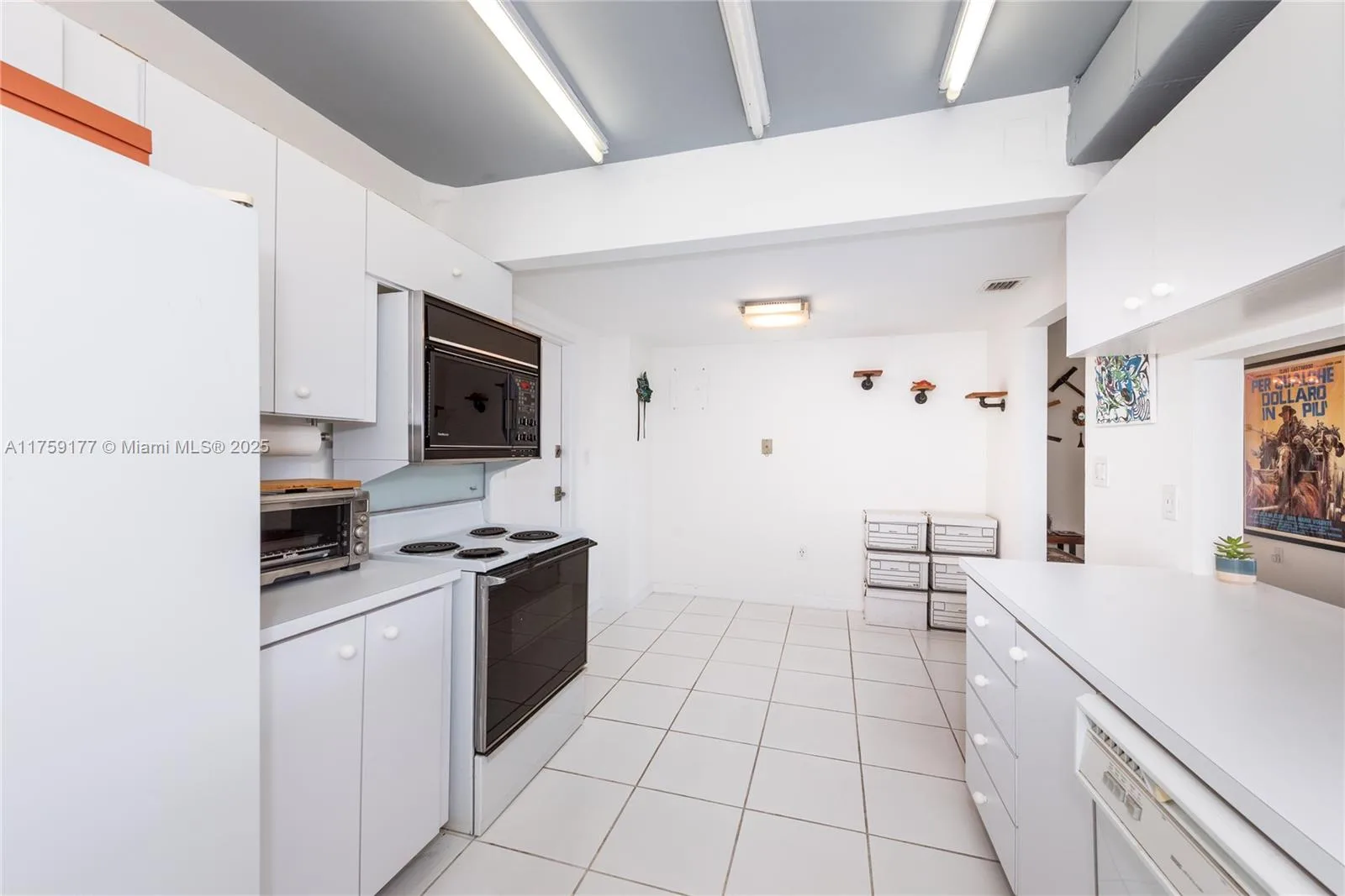 155 Ocean Lane Dr # 1113, Key Biscayne, FL 33149 photo 11