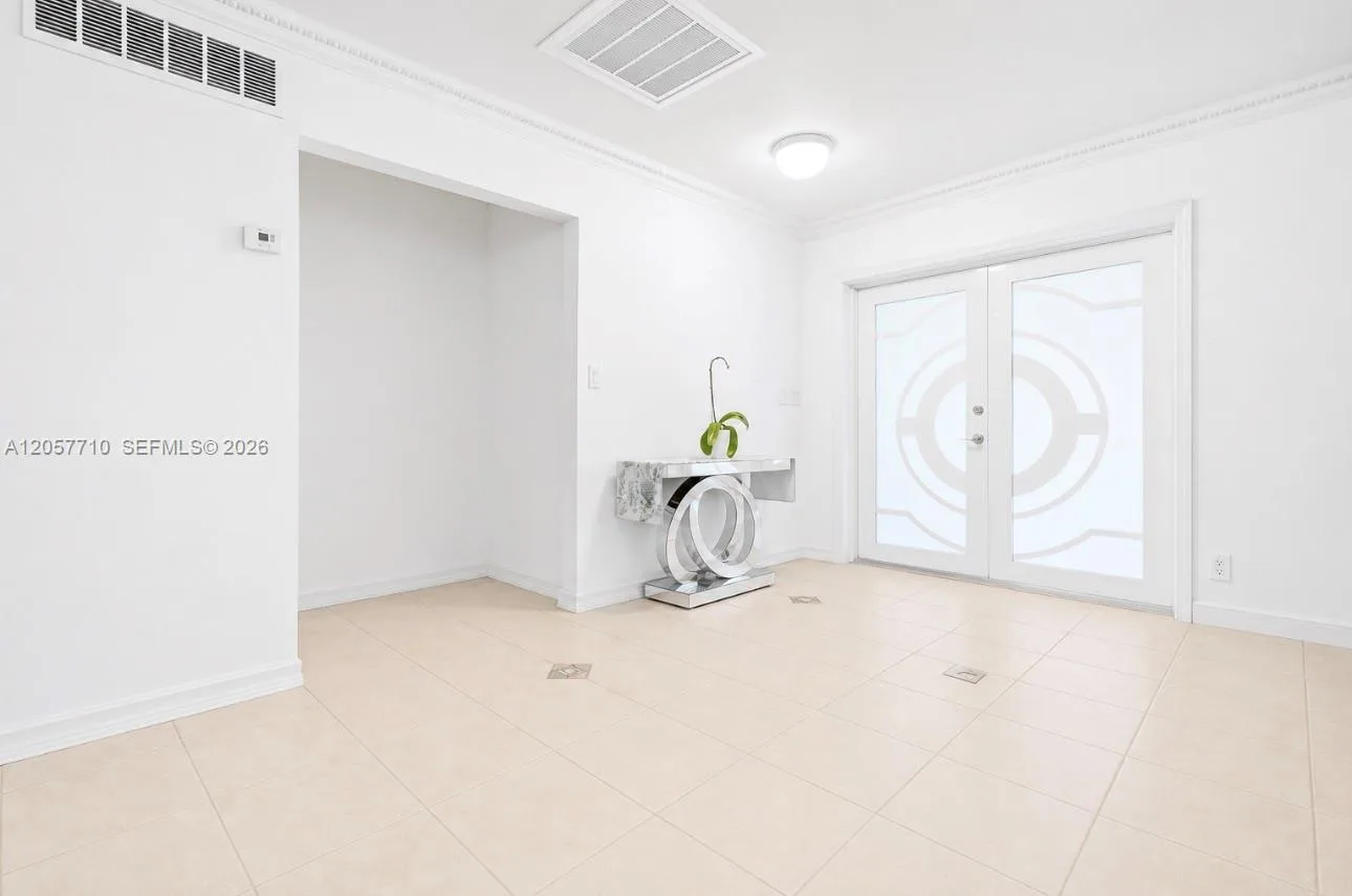 5001 Madison St, Hollywood, FL 33021 photo 5