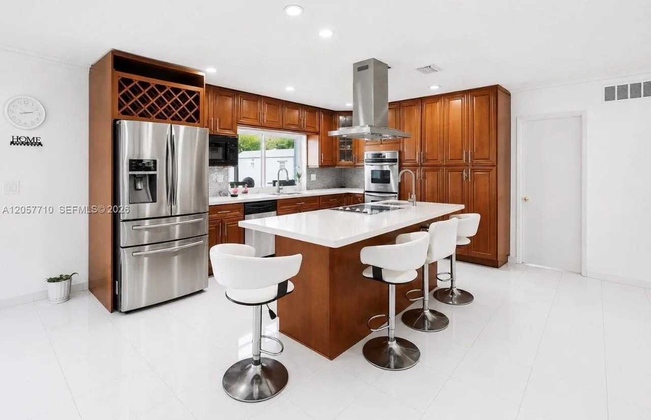 5001 Madison St, Hollywood, FL 33021 photo 6