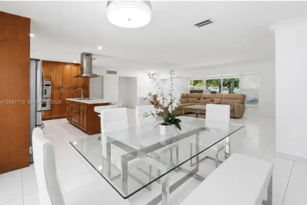 5001 Madison St, Hollywood, FL 33021 photo 8