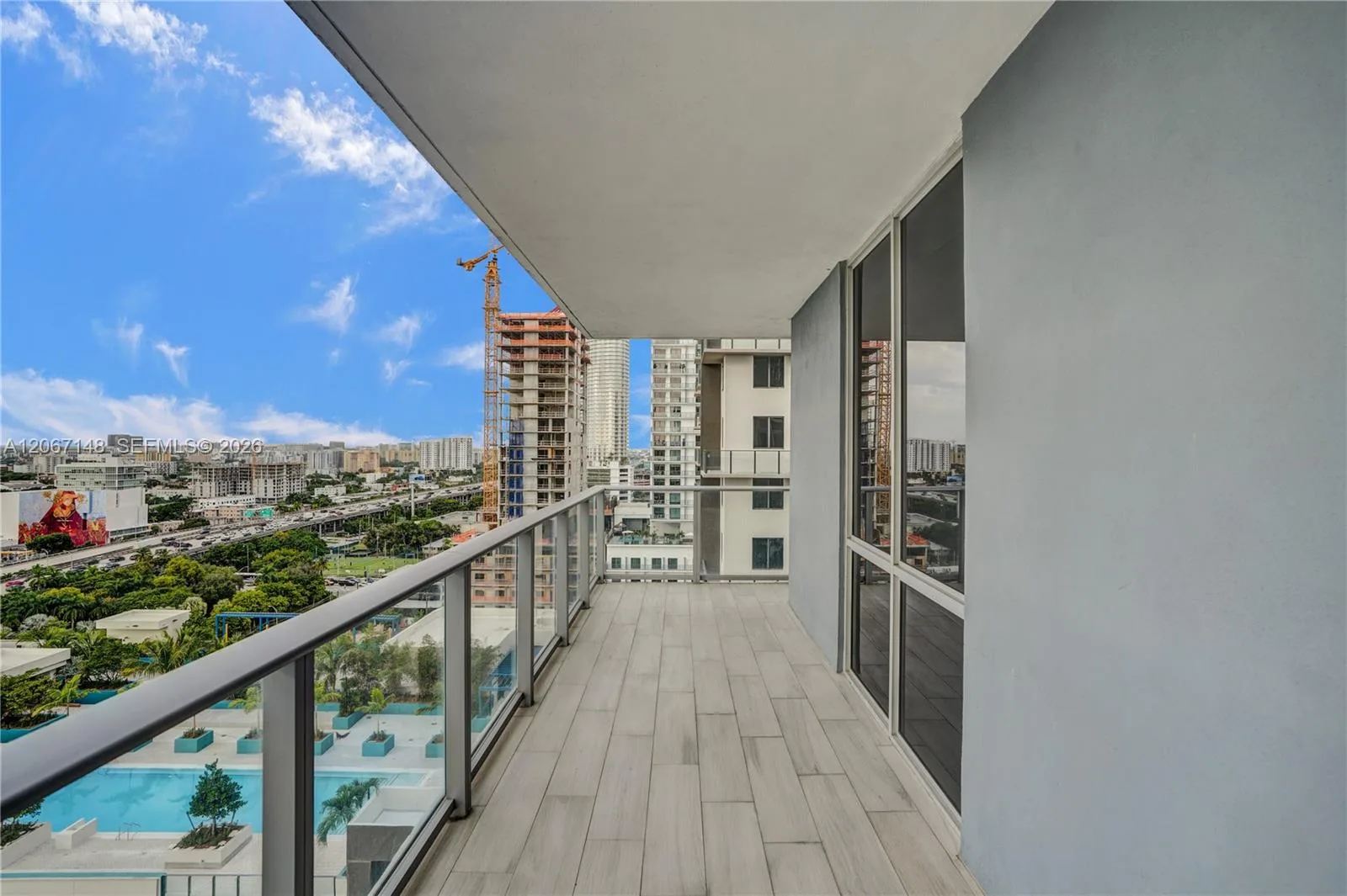 1010 SW 2nd Ave # 1708, Miami, FL 33130 photo 7