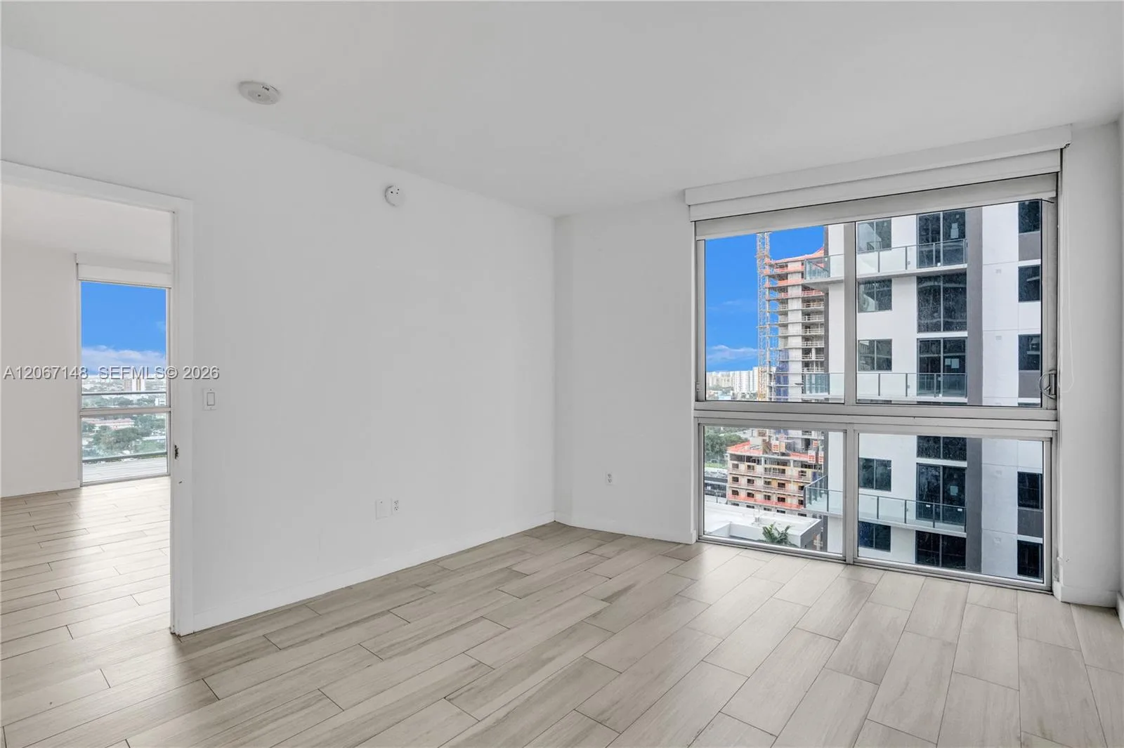 1010 SW 2nd Ave # 1708, Miami, FL 33130 photo 9