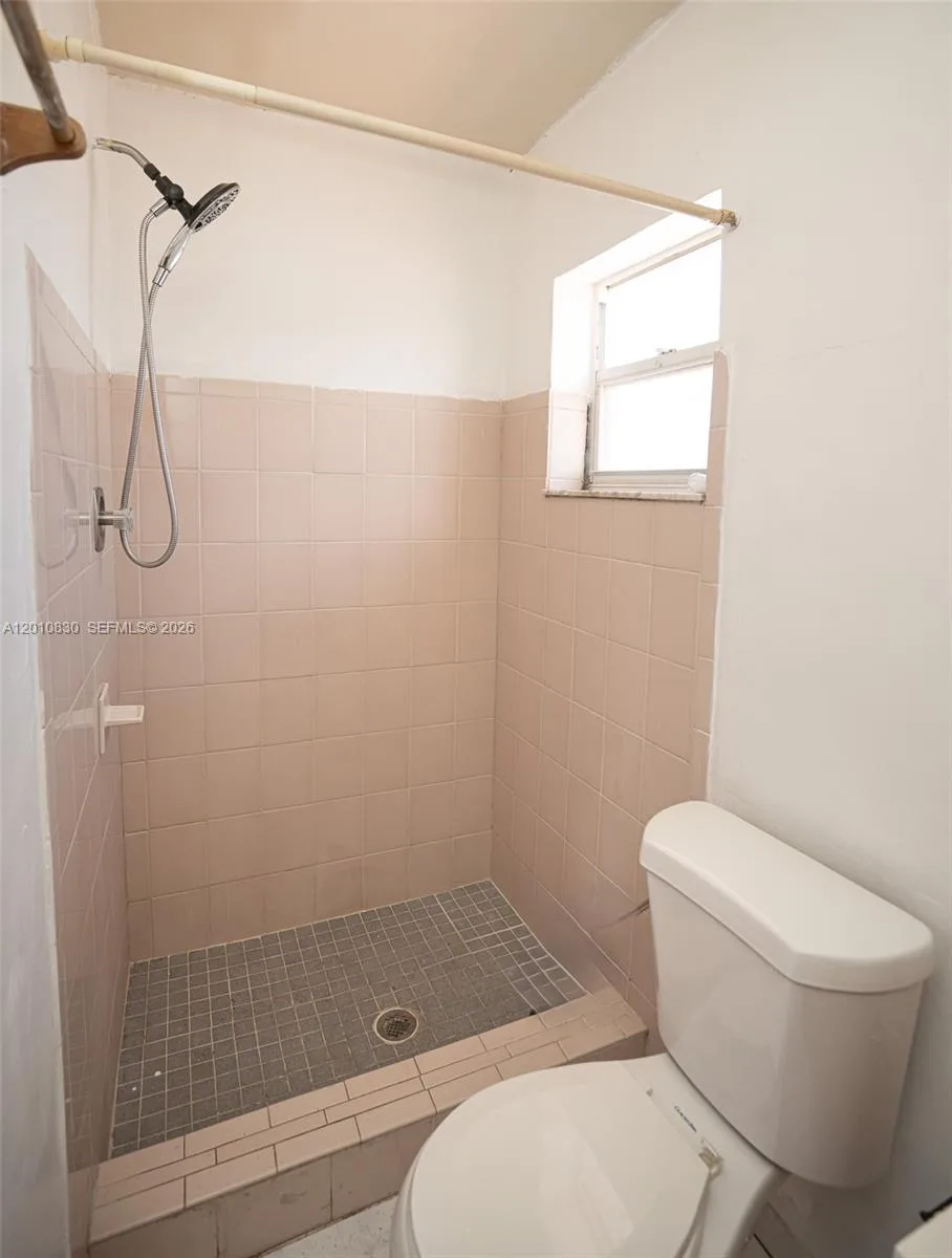 18010 NW 48th Ct, Miami Gardens, FL 33055 photo 10