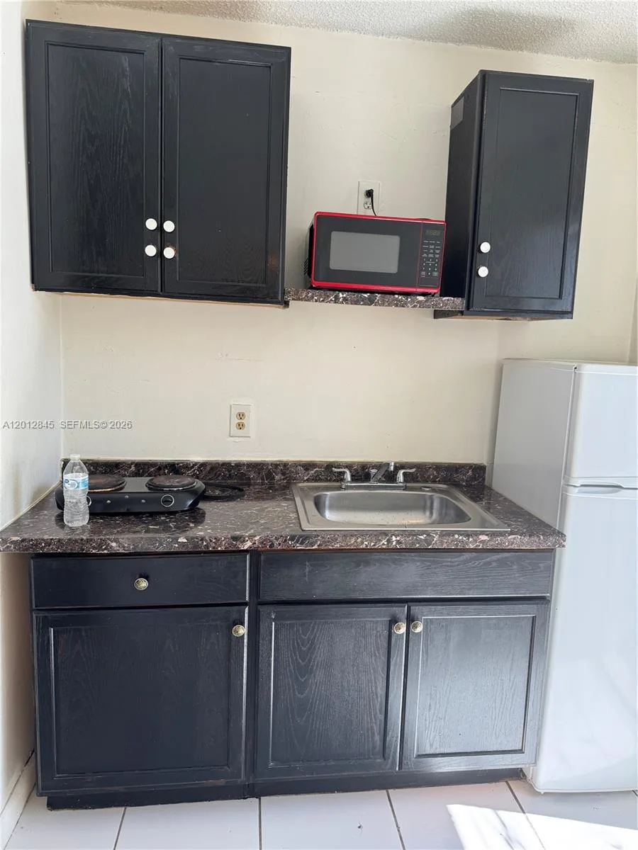 1822 Cleveland St # 4, Hollywood, FL 33020