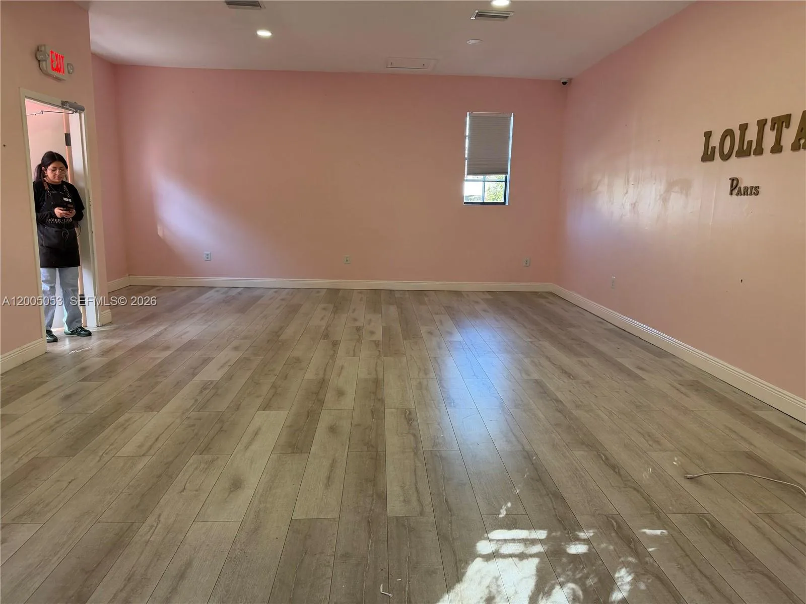17840 W Dixie Hwy, North Miami Beach, FL 33160 photo 5