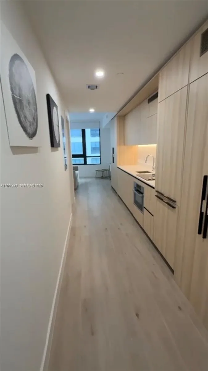 225 N Miami Ave # 1506, Miami, FL 33128 photo 3