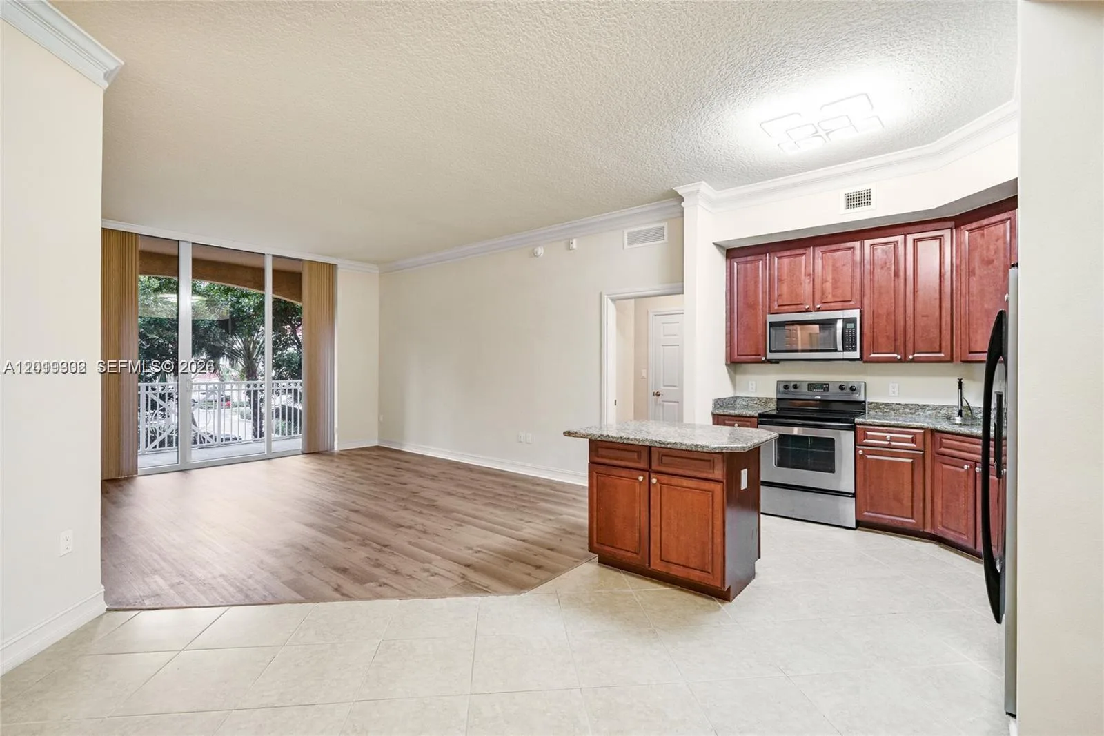 3001 NE 185th St # 219, Aventura, FL 33180 photo 4