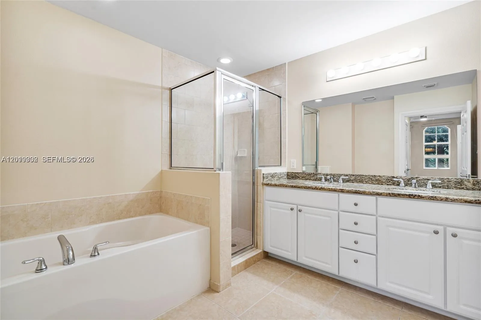 3001 NE 185th St # 219, Aventura, FL 33180 photo 9