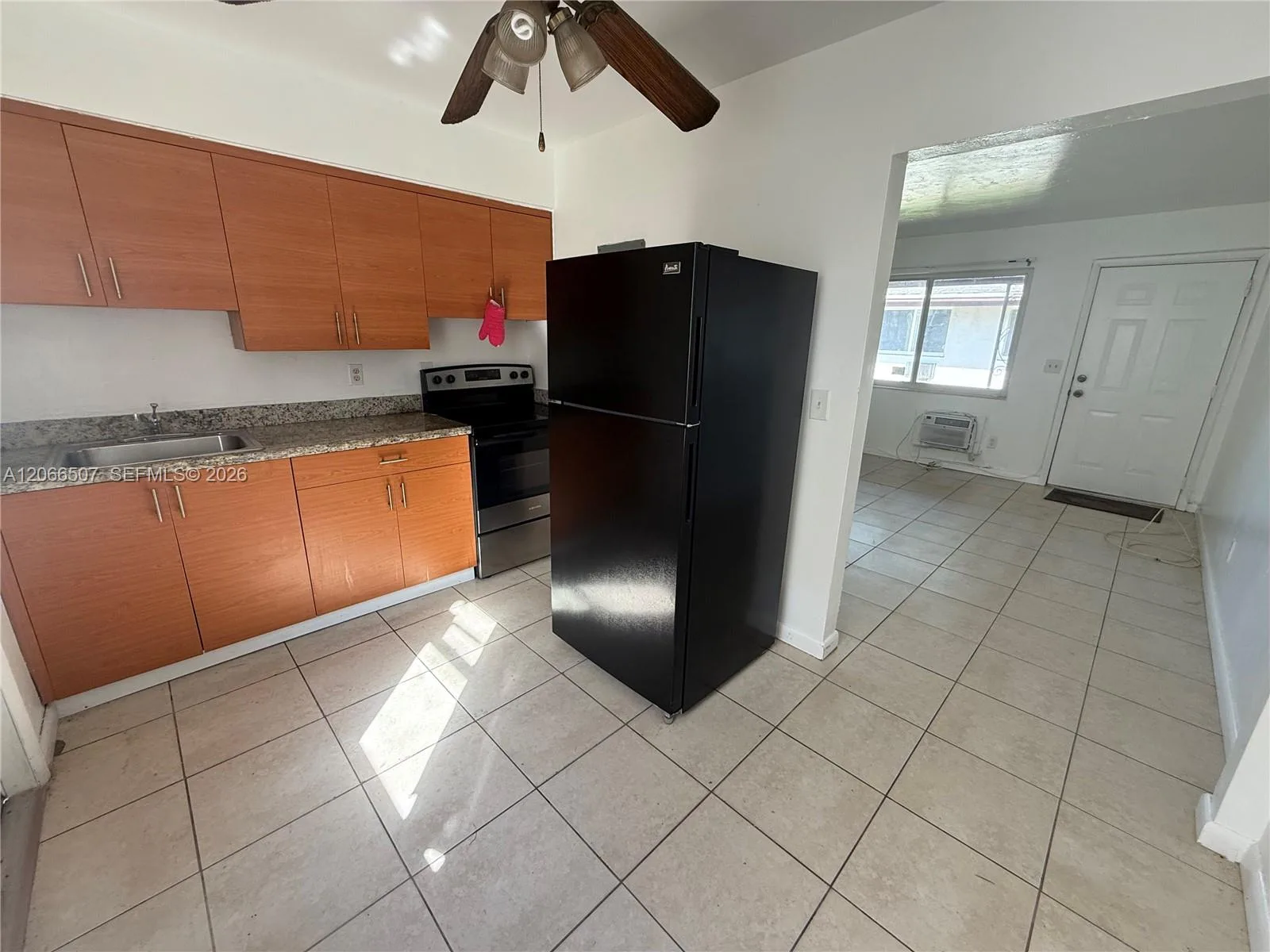 14355 NE 6th Ave # 6, North Miami, FL 33161