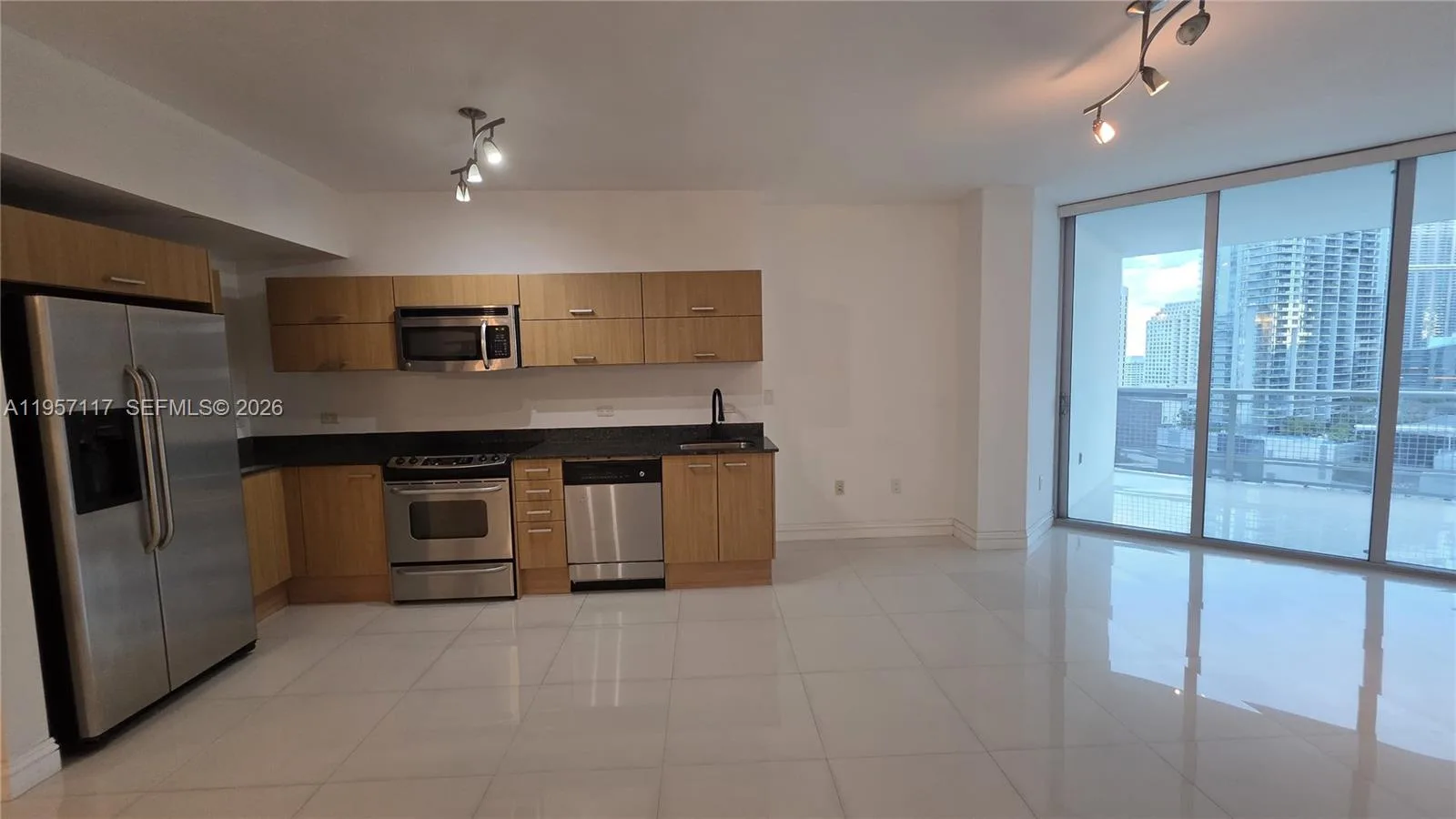 350 S Miami Ave # 2308, Miami, FL 33130