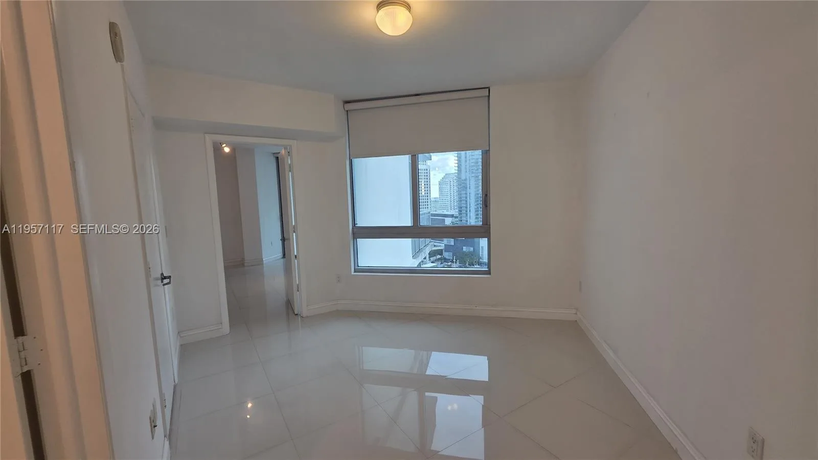 350 S Miami Ave # 2308, Miami, FL 33130 photo 10