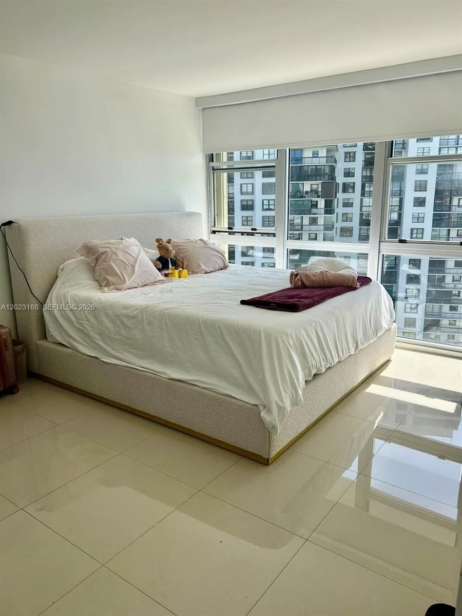 2451 Brickell Ave # 16J, Miami, FL 33129 photo 4
