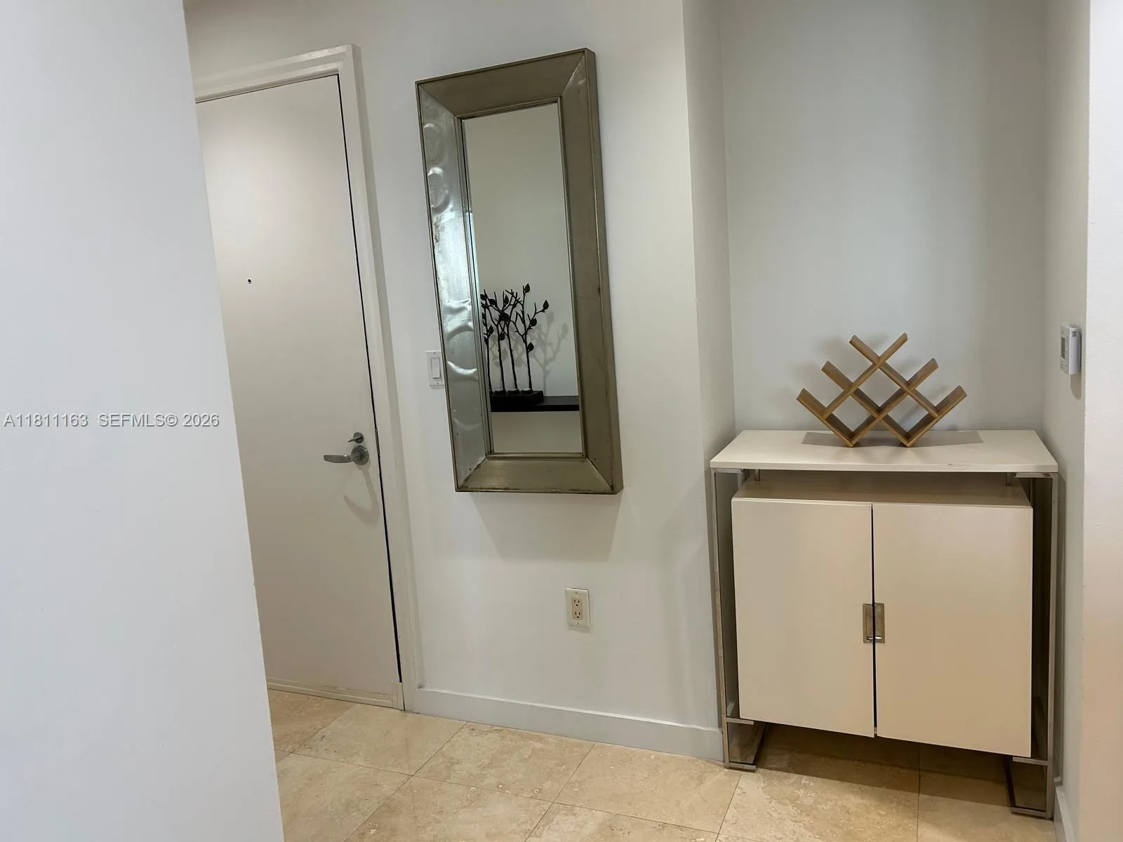 1050 Brickell Ave # 3102, Miami, FL 33131 photo 2