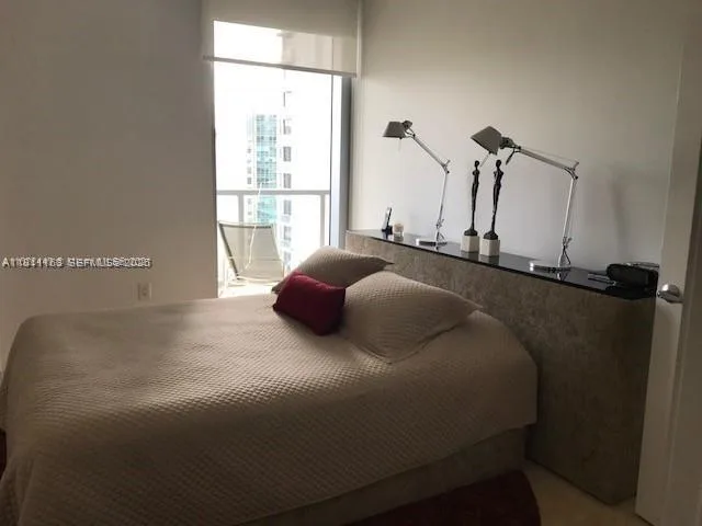 1050 Brickell Ave # 3102, Miami, FL 33131 photo 7