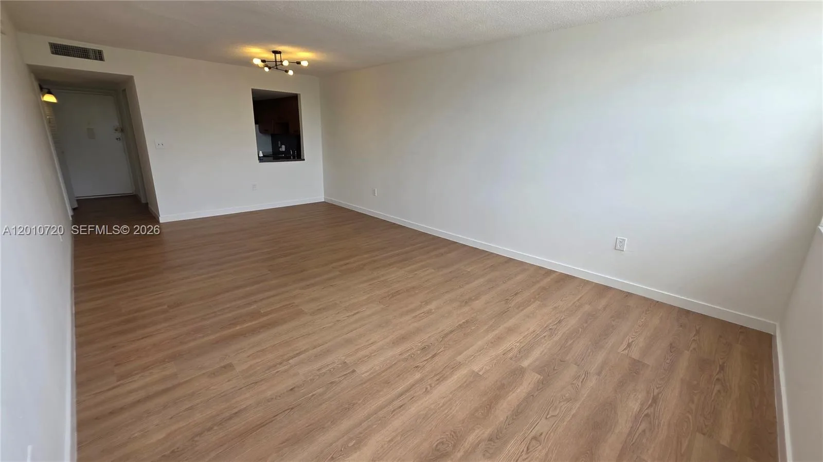 1351 NE Miami Gardens Dr # 413E, Miami, FL 33179 photo 7