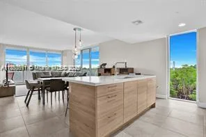 16385 Biscayne Blvd # 421, North Miami Beach, FL 33160 photo 6