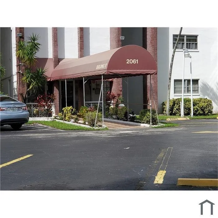 2061 NW 47th Ter # 209, Lauderhill, FL 33313 — zdjęcie 3