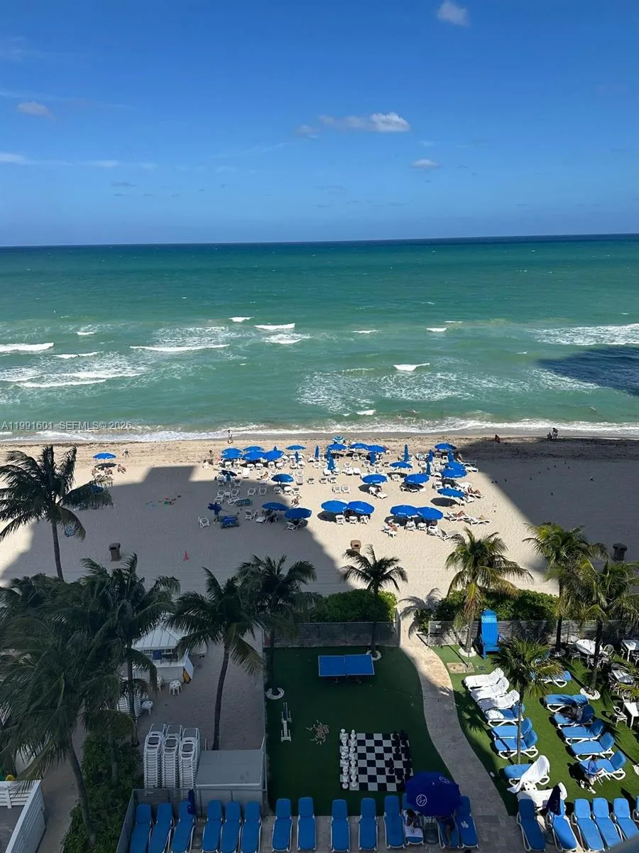 Marenas Beach Resort