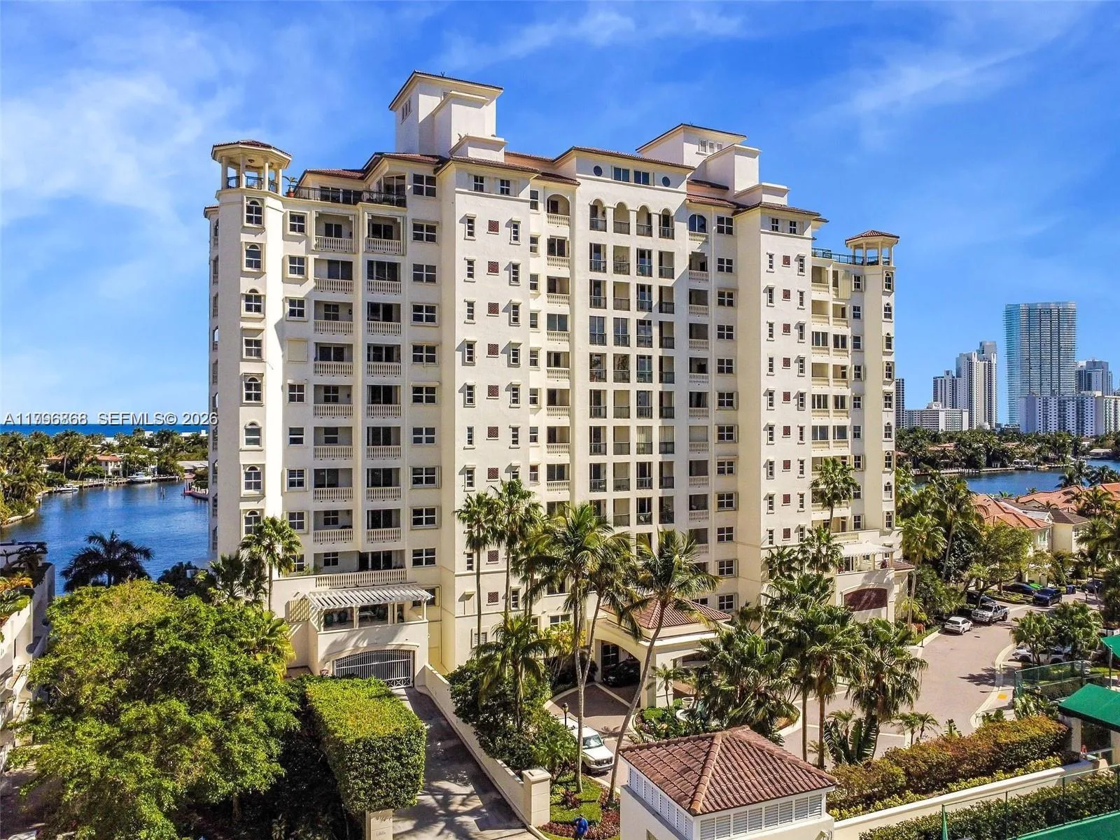 20165 NE 39 PL # 403, Aventura, FL 33180