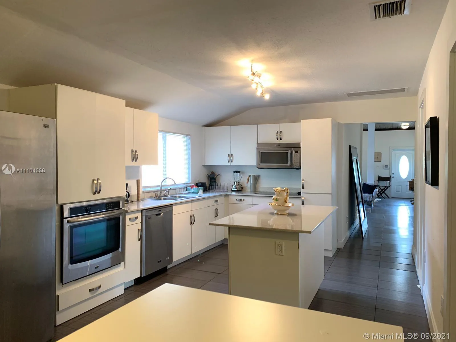 68 NW 45th St, Miami, FL 33127 photo 6