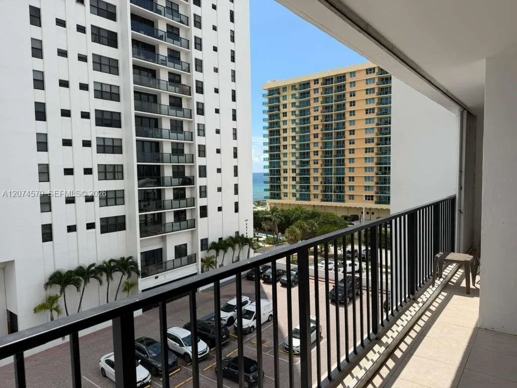 2401 S Ocean Dr # 602, Hollywood, FL 33019