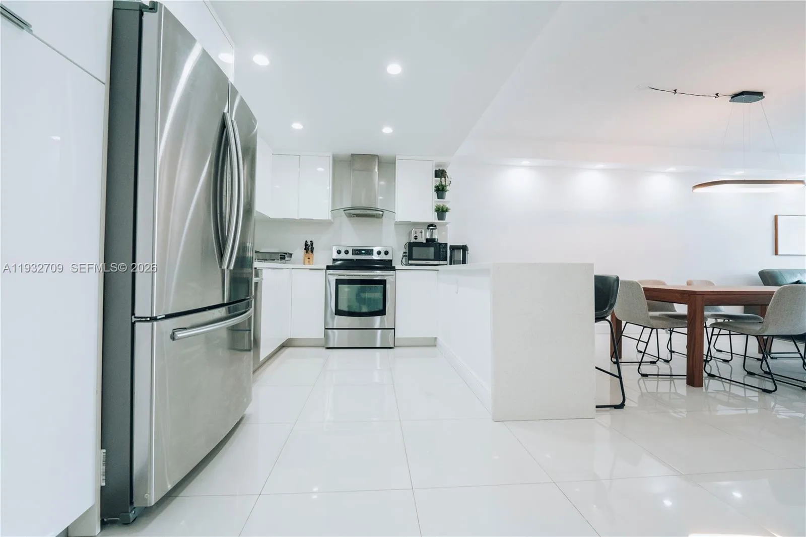 19380 Collins Ave # 1003, Sunny Isles Beach, FL 33160 photo 11