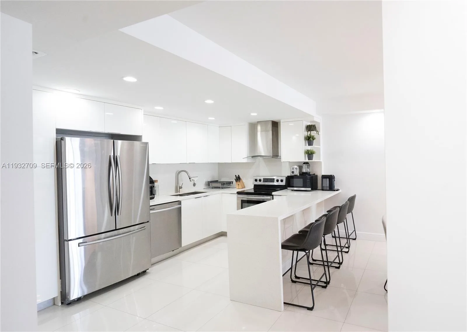 19380 Collins Ave # 1003, Sunny Isles Beach, FL 33160 photo 12