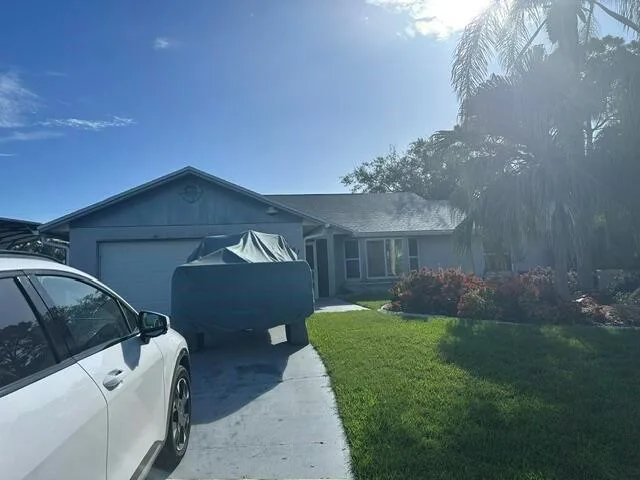 1697 SW Schleicher Lane, Port St. Lucie, FL 34984