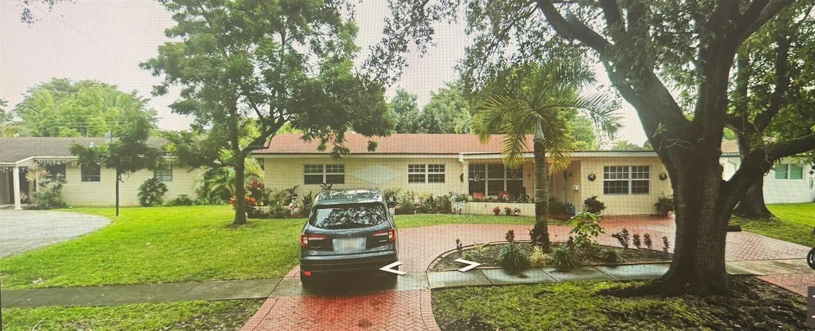 5620 Monroe Street, Hollywood, FL 33023