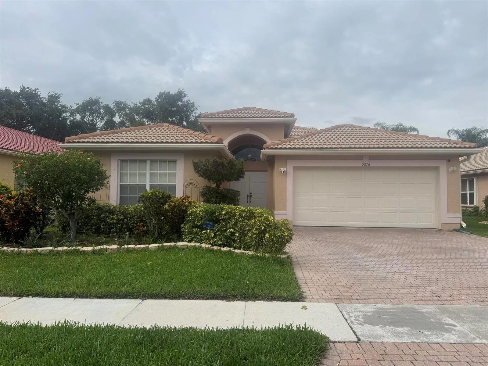 5076 Nautica Lake Circle, FL 33463
