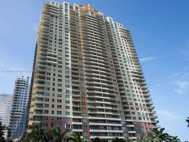 1155 Brickell Bay Dr # 2805, Miami, FL 33131 photo 5