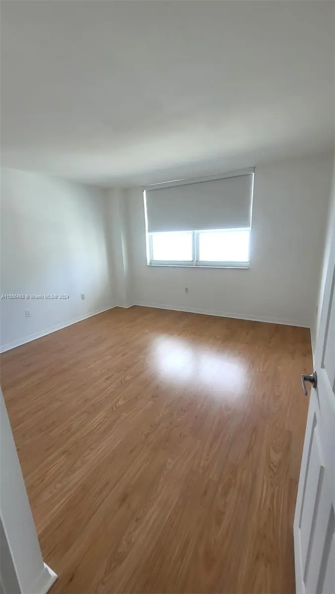 1155 Brickell Bay Dr # 2805, Miami, FL 33131 photo 7
