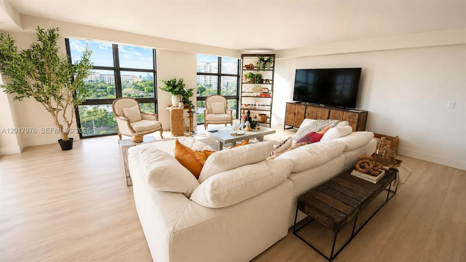 1121 Crandon Blvd # E708, Key Biscayne, FL 33149 photo 2