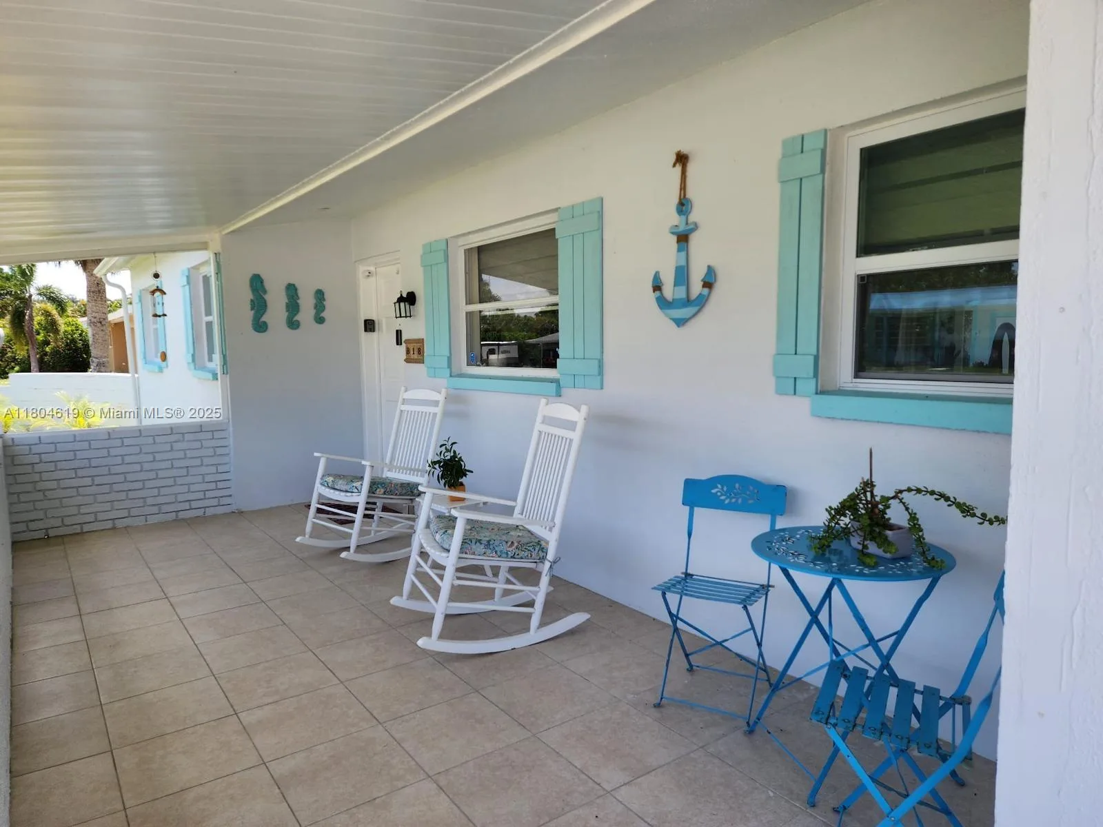 818 Lake McGregor Dr, Fort Myers, FL 33919 photo 3