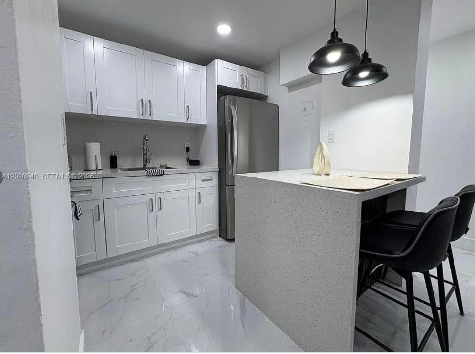 4265 NW South Tamiami Canal dr # 1-211, Miami, FL 33126
