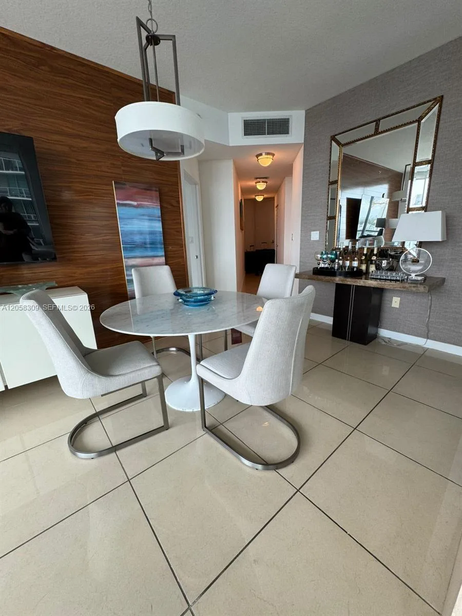 1111 SW 1 AV # 1414-N, Miami, FL 33130 photo 8