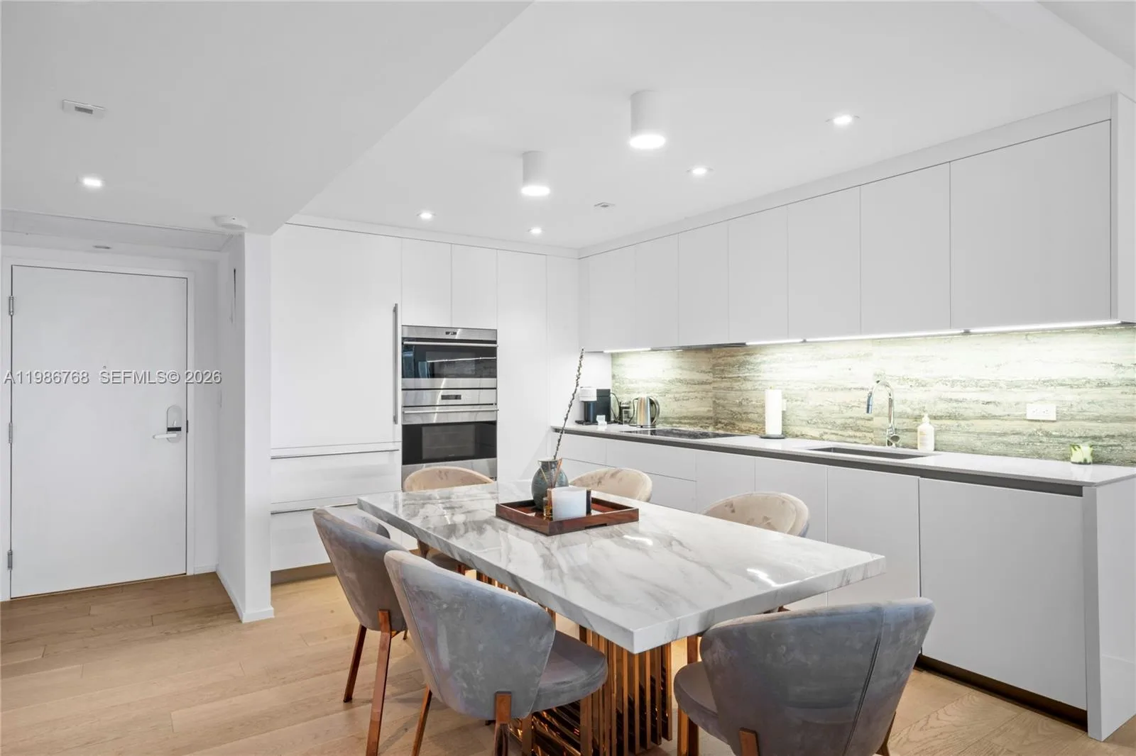 2301 Collins Ave # 624, Miami Beach, FL 33139 photo 3