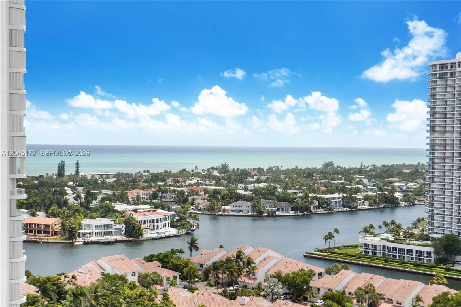 21055 Yacht Club Dr # 2005, Aventura, FL 33180
