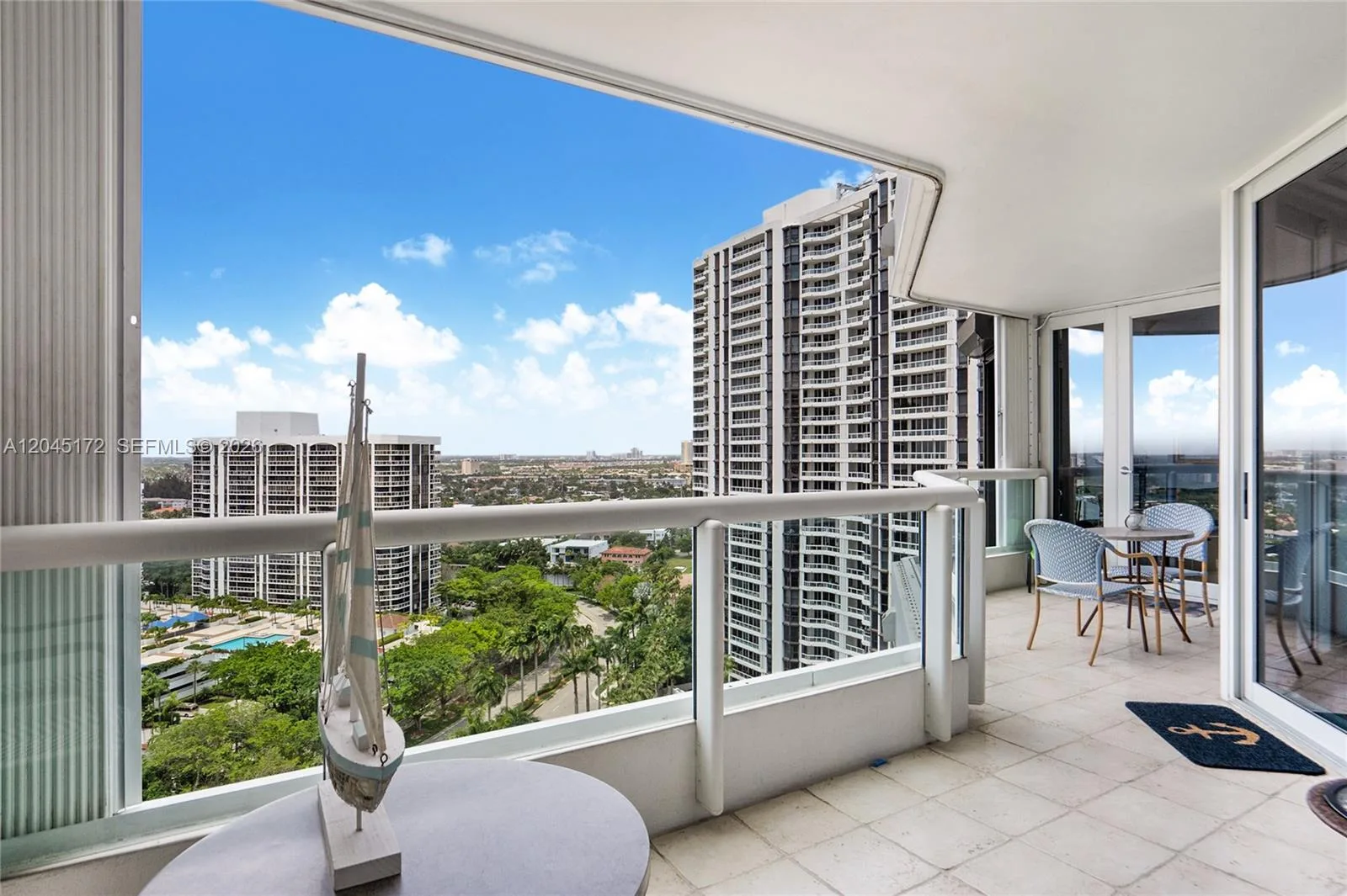 21055 Yacht Club Dr # 2005, Aventura, FL 33180 photo 4