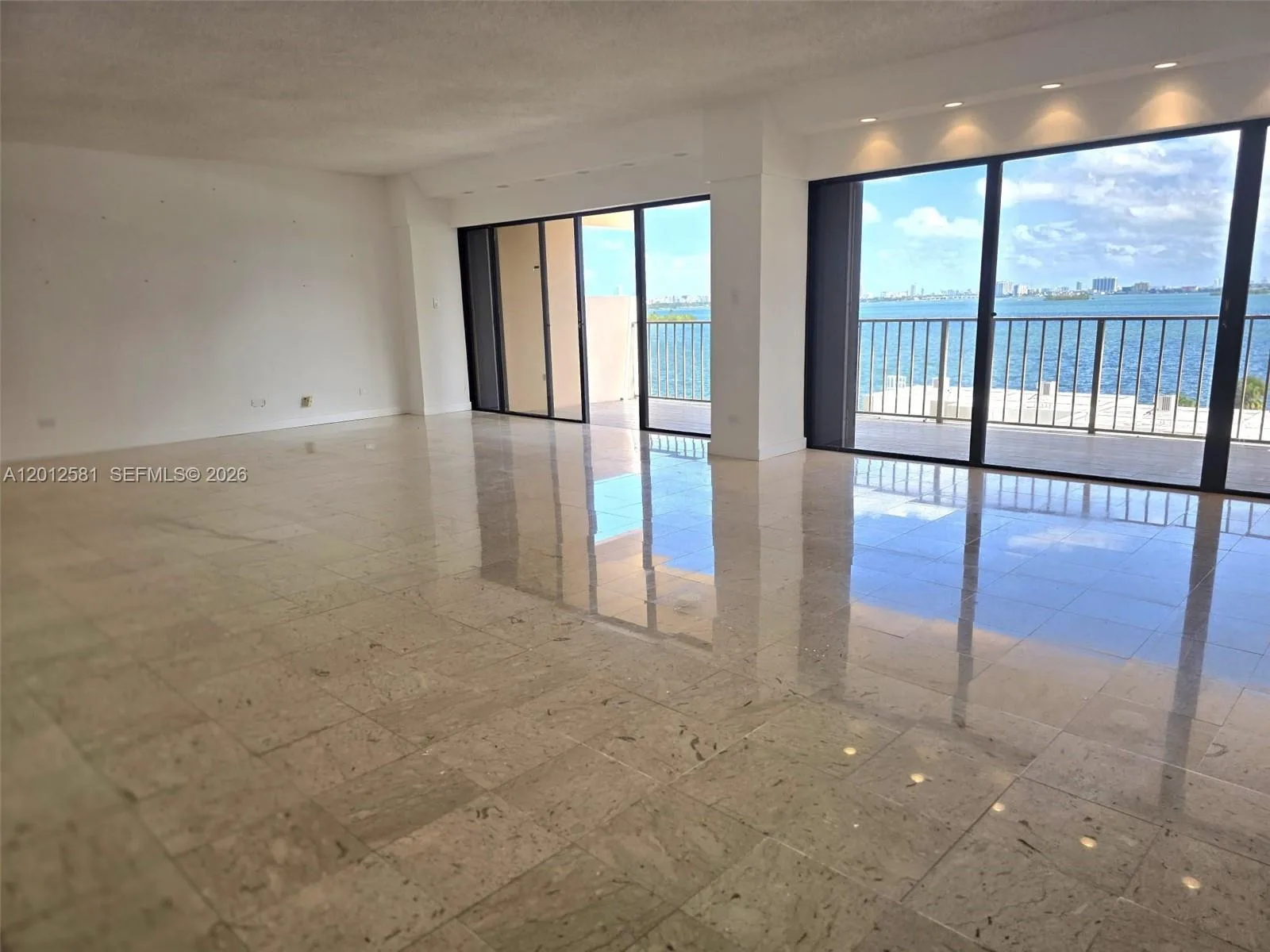 1800 NE 114th St # 706, Miami, FL 33181 photo 8