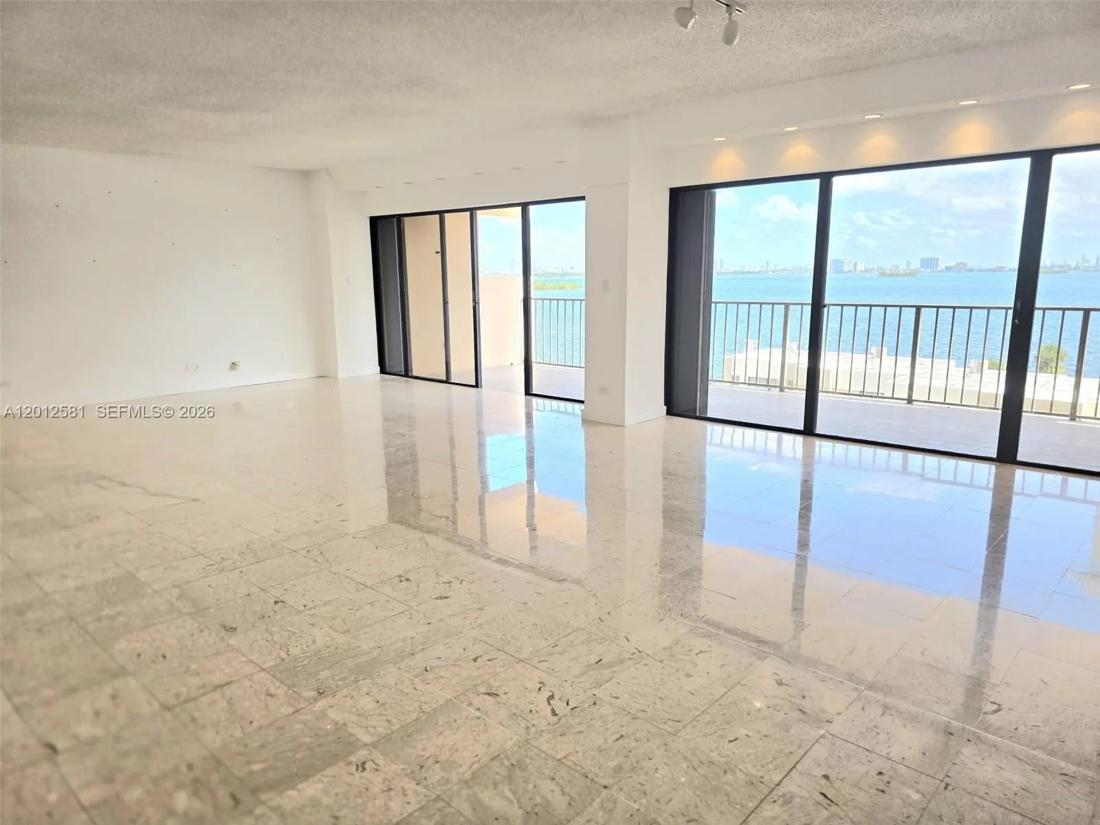 1800 NE 114th St # 706, Miami, FL 33181 photo 9