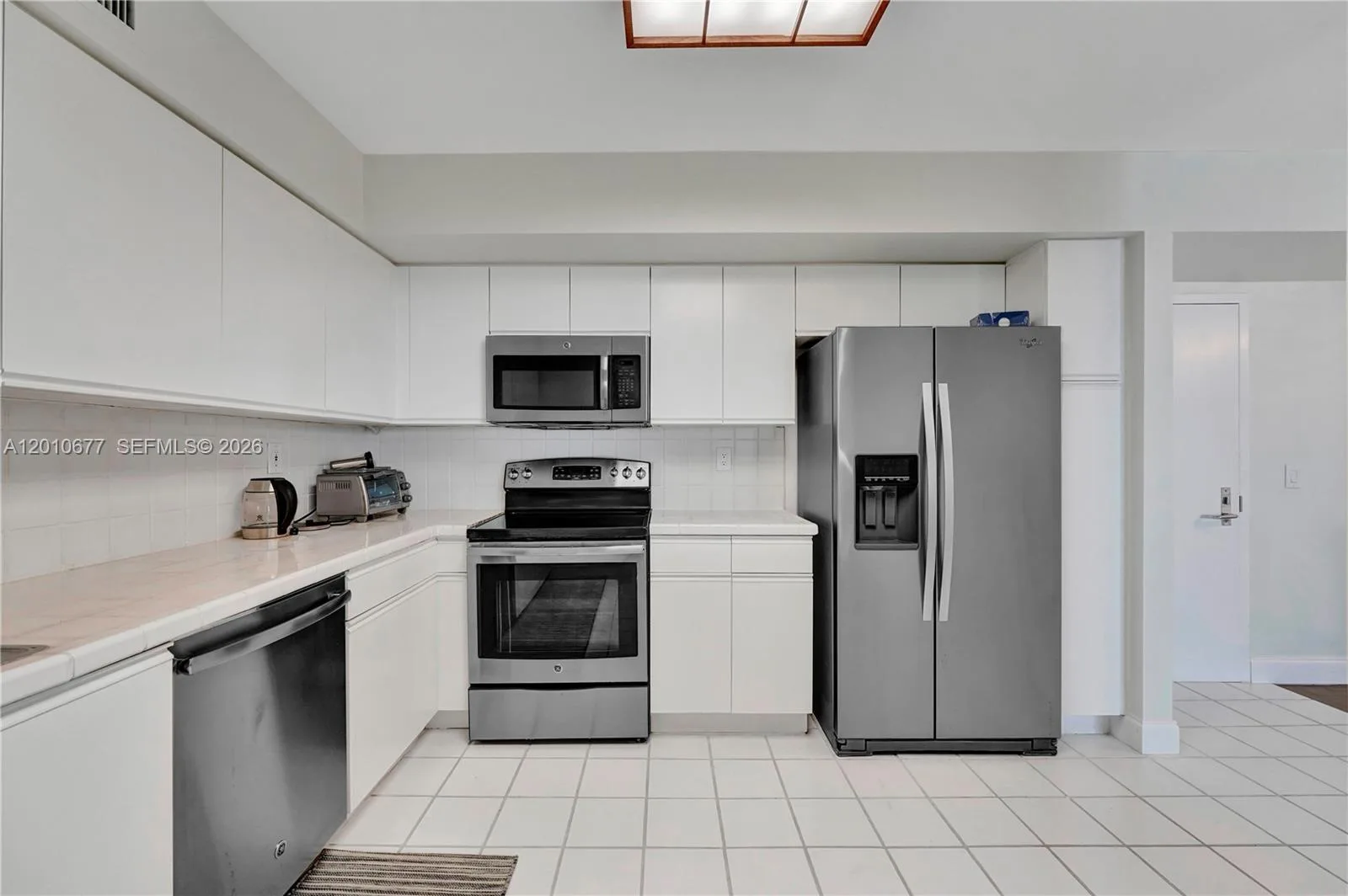3500 Mystic Pointe Dr # 3302, Aventura, FL 33180 photo 6