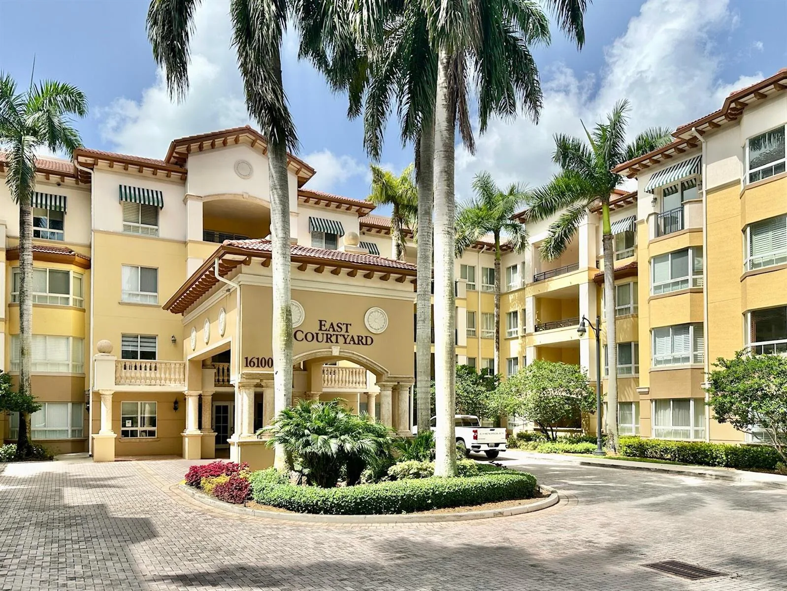 16100 Emerald Estates Drive # 389, Weston, FL 33331