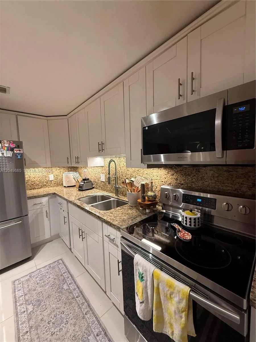 1902 N 24th Ave, Hollywood, FL 33020 photo 11