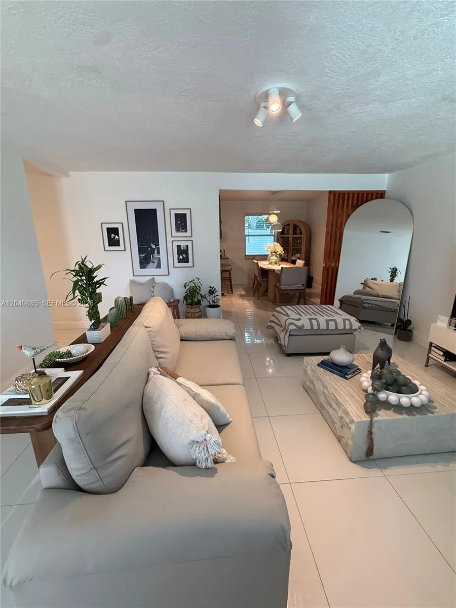 1902 N 24th Ave, Hollywood, FL 33020 photo 6
