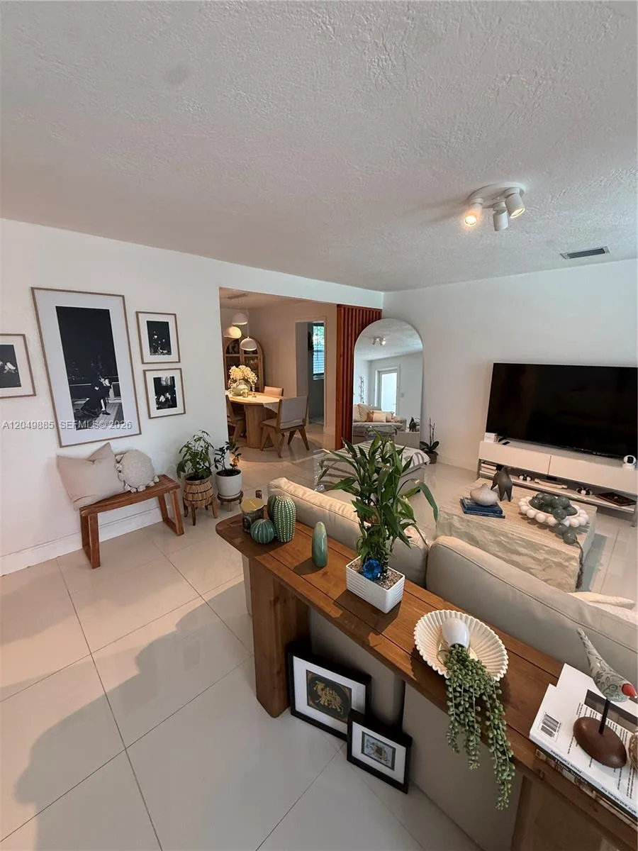 1902 N 24th Ave, Hollywood, FL 33020 photo 7