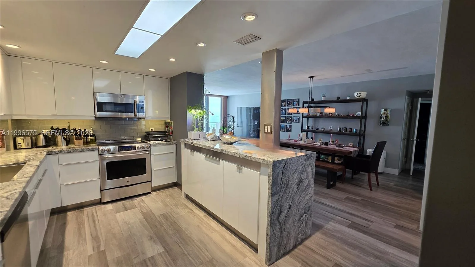 5825 Collins Ave # 8J, Miami Beach, FL 33140